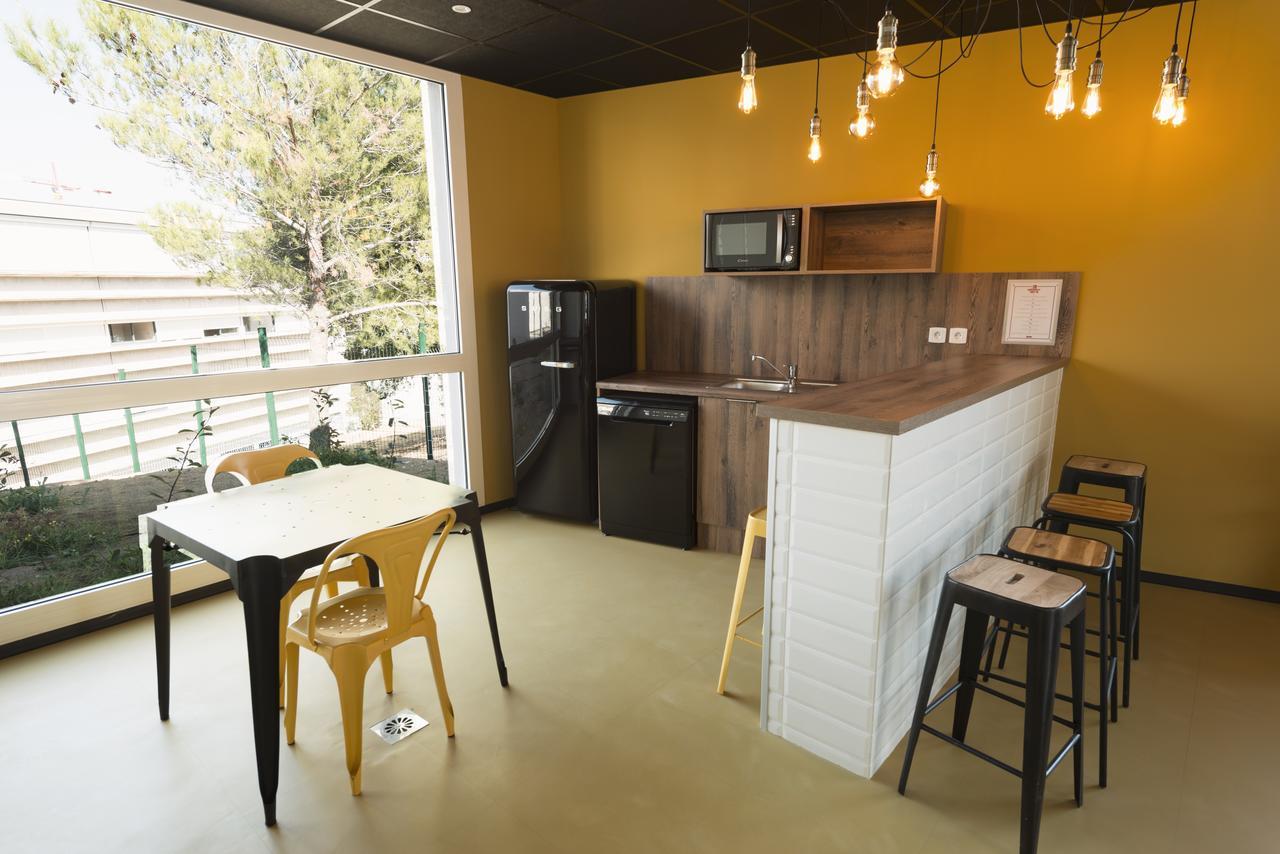 Residence Uxco Kampus 30 Ex Suiteasy Nîmes Exteriér fotografie