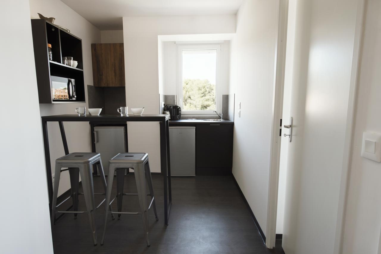 Residence Uxco Kampus 30 Ex Suiteasy Nîmes Exteriér fotografie